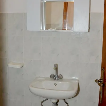 Atsitsa Szálloda 2*